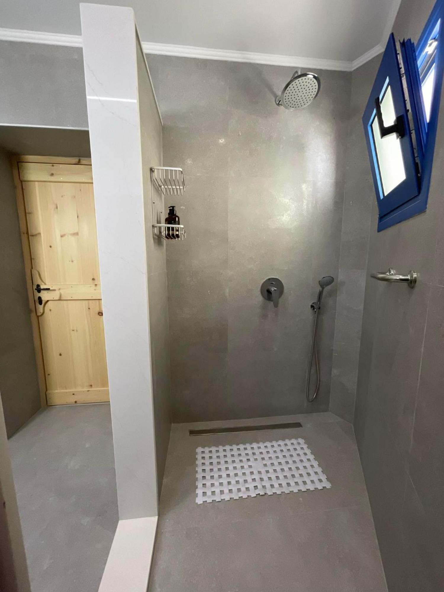 Stonehousekefalos מראה חיצוני תמונה